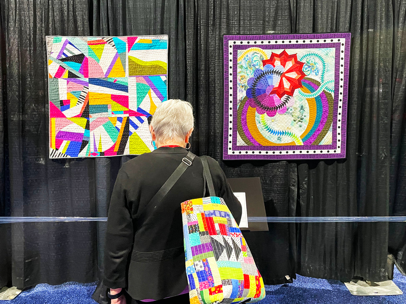 Long Beach Quilt Festival 2023 - St. Thomas Street by Halloran Peterson (Left) - Connecting the Dots by Cathy Sperry(Right) - Photo By Victoria Stone