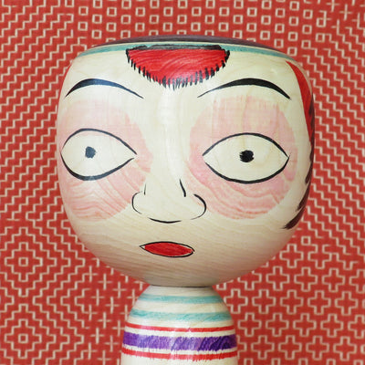 KO424 Nakanosawa Kokeshi L