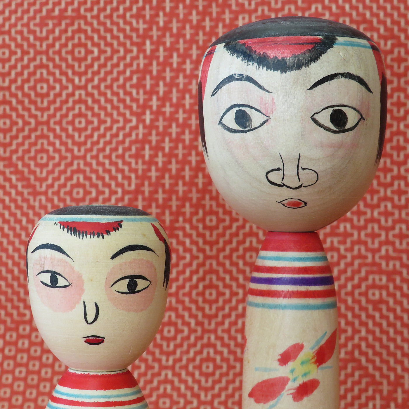 KO425 Nakanosawa Kokeshi Set of Two S