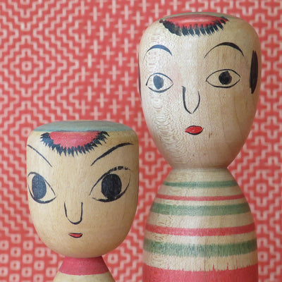 KO426 Nakanosawa Kokeshi Set of Two XS