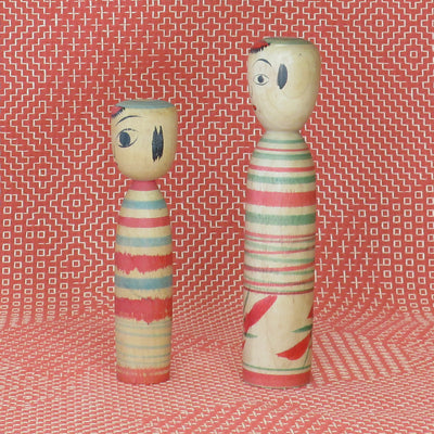 KO426 Nakanosawa Kokeshi Set of Two XS
