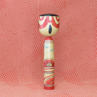 KO429 Nakanosawa Kokeshi M