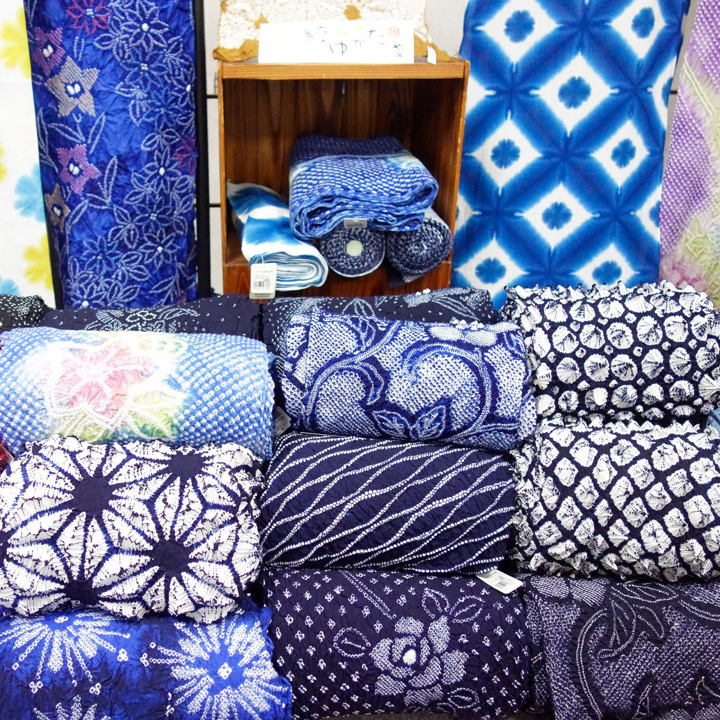 Arimatsu shibori examples
